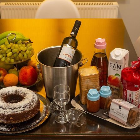 Anmi Hospitality Apartman Hriszí Aktí Haniá Kültér fotó